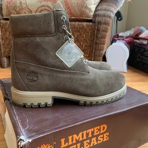 Timberland Limited Release 6” Premium Boots